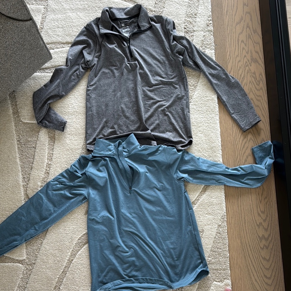 Adult Small Long Sleeve Zip-Up Shirts - Gray and Blue.
